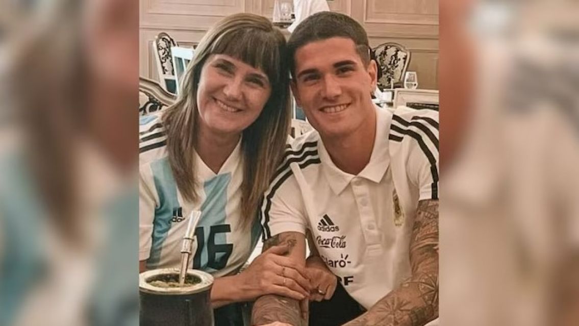 El emotivo regalo que Rodrigo de Paul le hizo a su mam� con su primer sueldo