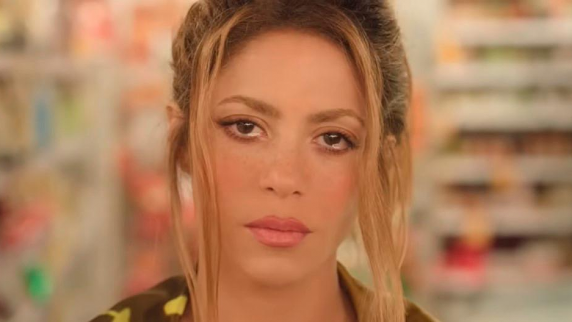 La muerte golpea a Shakira, �suspende parte de su gira musical?