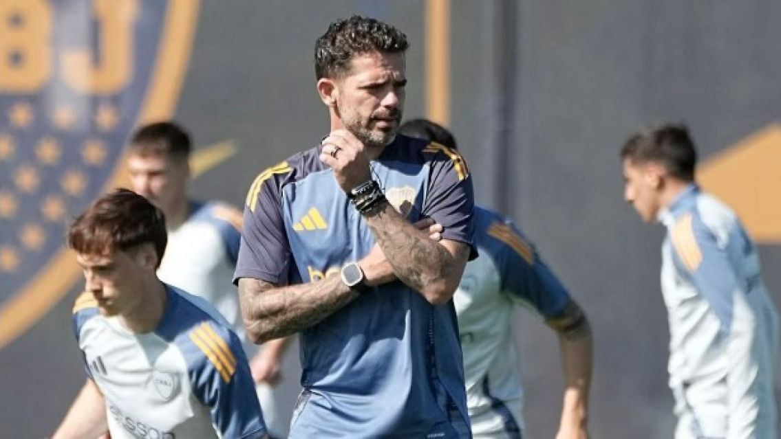 El 11 que planea Fernando Gago para enfrentar a Gimnasia