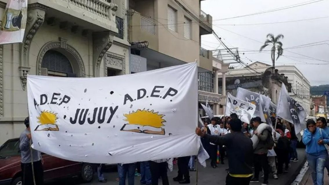 Piden elecciones ya en ADEP: "Necesitamos recuperar el sindicato"