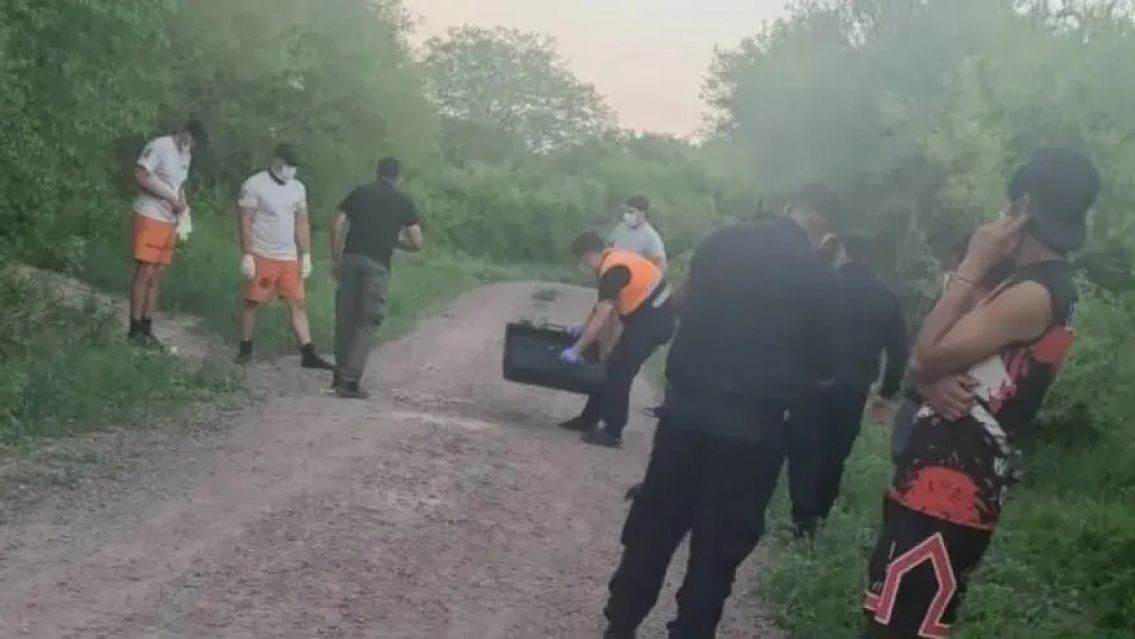 Horror: encontraron al abuelito flotando en un canal