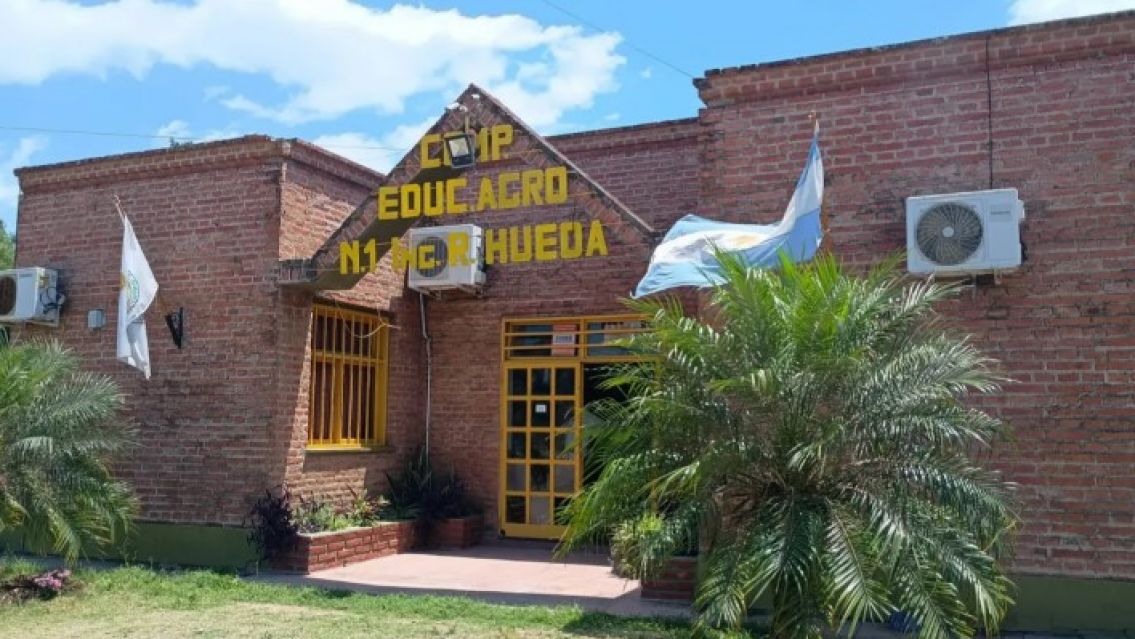 Gritos y desesperación en la Agrotécnica N°1 "Ricardo Hueda" de Perico: Falleció una mujer