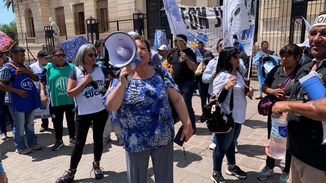 [EN VIVO] La Intergremial rechaza el 4% y se moviliza en la ciudad