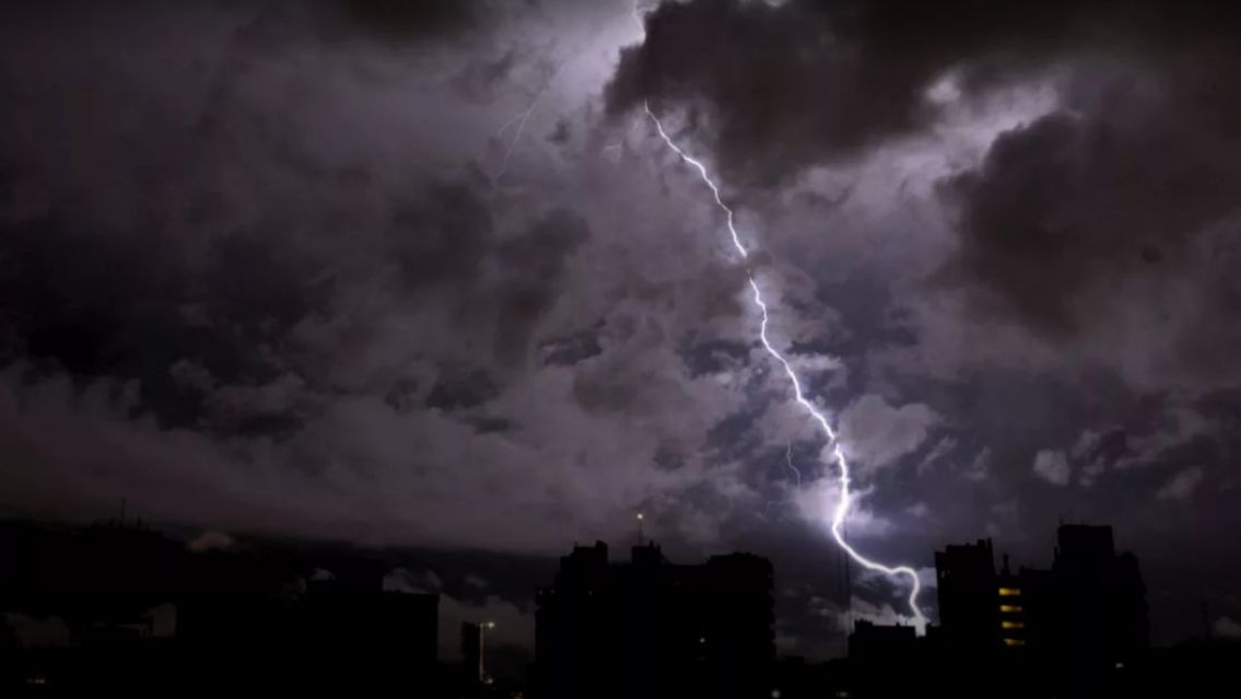 [ATENCI�N] Se viene un torment�n con granizo a Jujuy: �Cu�ndo comienza?