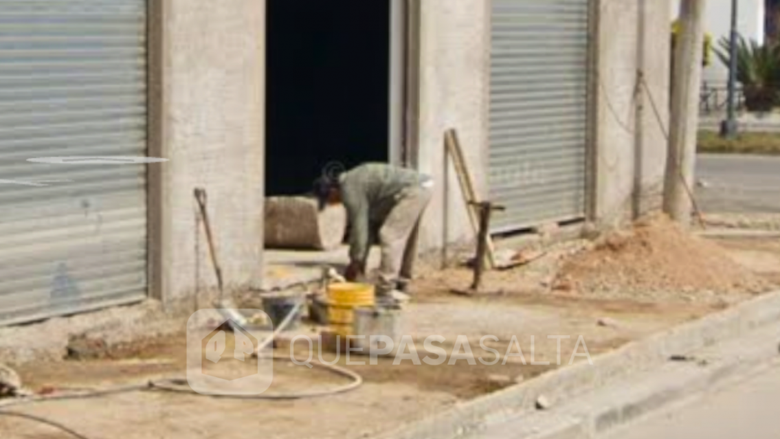 Alba�il recibi� una fuerte descarga el�ctrica en una obra