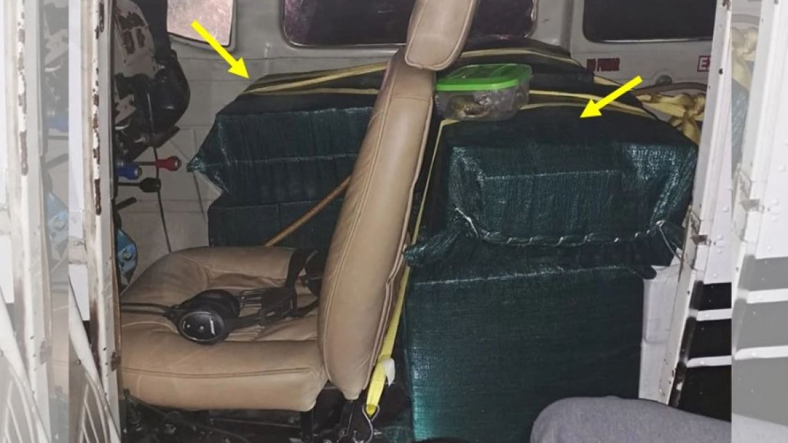 Avioneta sobrevolaba por el norte con media tonelada de cocaína: hay un detenido