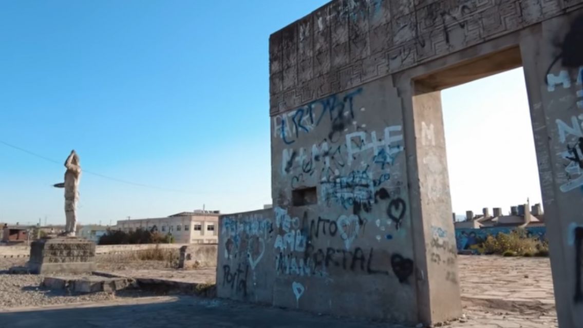 "Aqu� Milagro Sala hac�a su tributo al sol": Youtuber se meti� en los secretos de Alto Comedero