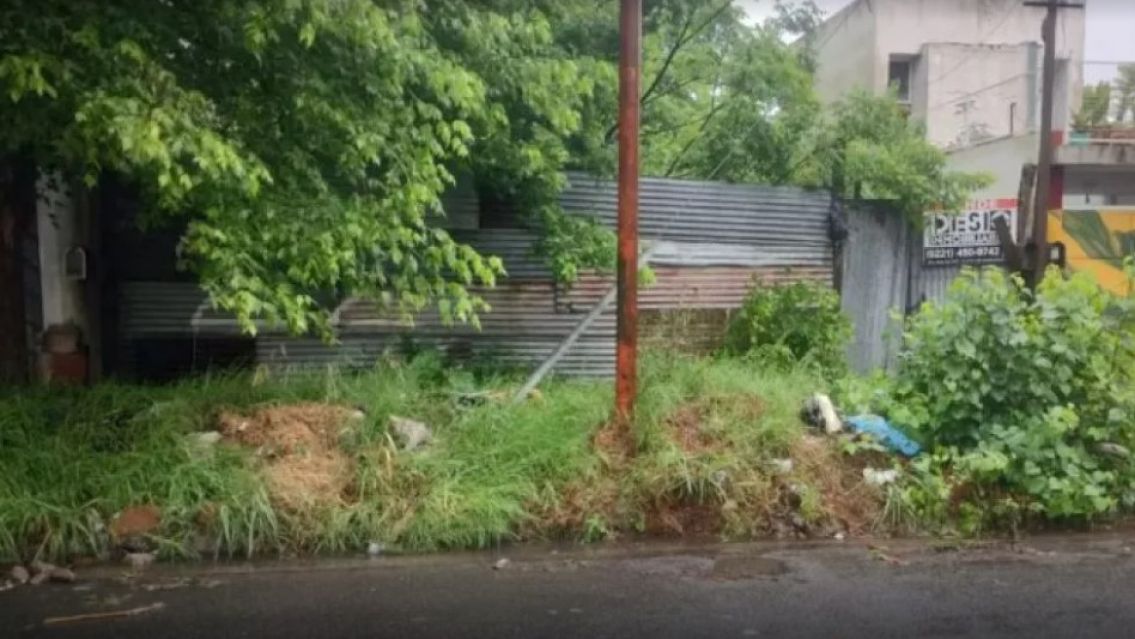 Abandonaron a un bebé de pocos días en medio del temporal: los tristes detalles