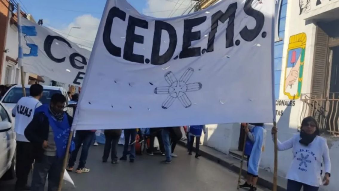 Docentes de Cedems levantaron el paro y el jueves vuelven a clases
