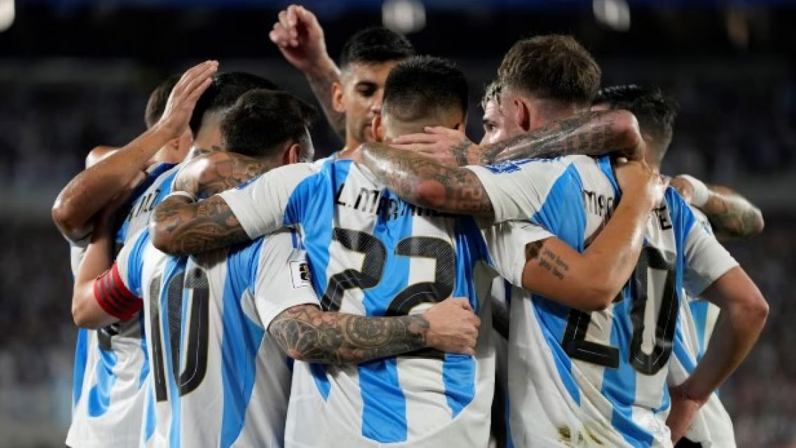 La Selecci�n argentina tendr� a Lionel Messi, Lautaro Mart�nez y Juli�n �lvarez como titulares ante Paraguay