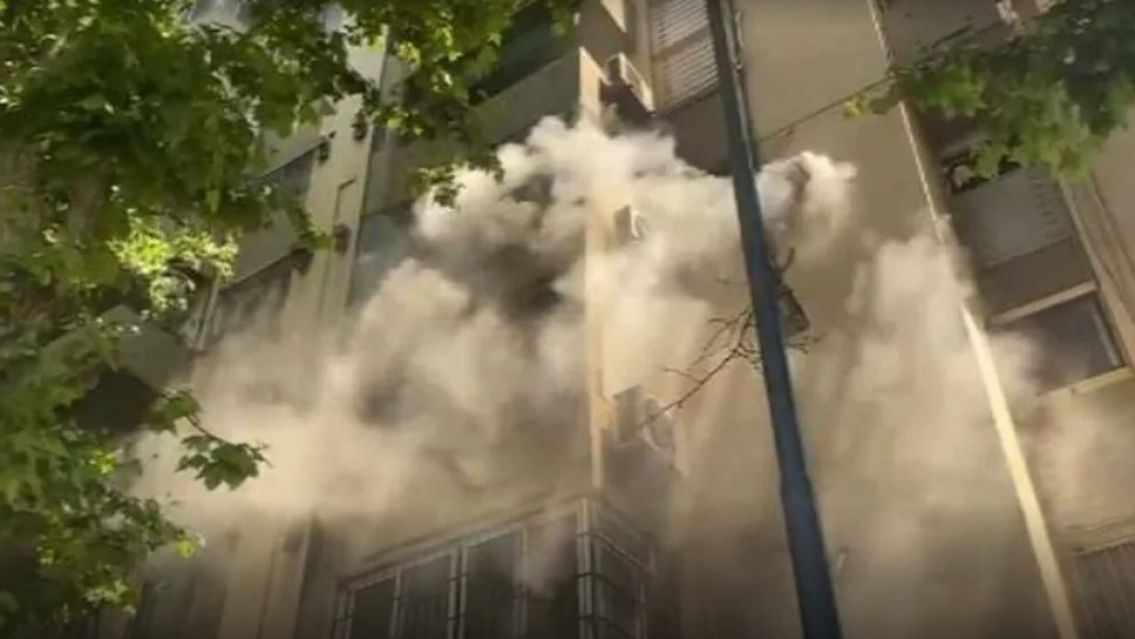 Terrible incendio en un edificio: murieron dos personas y hay 40 heridos