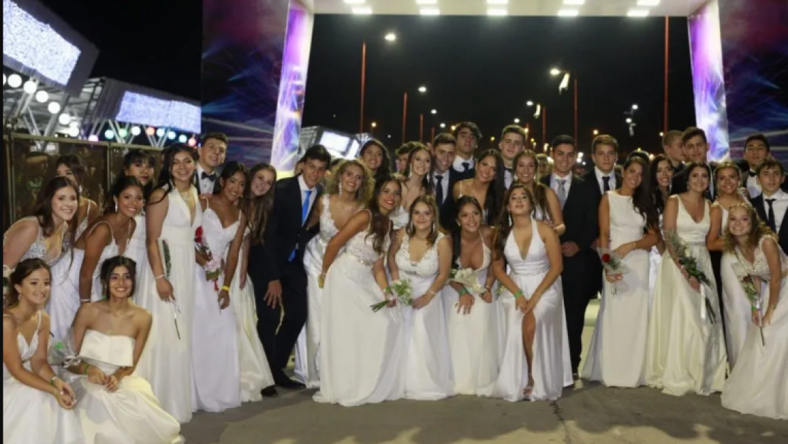 Esperan una multitud en Ciudad Cultural para la Cena Blanca