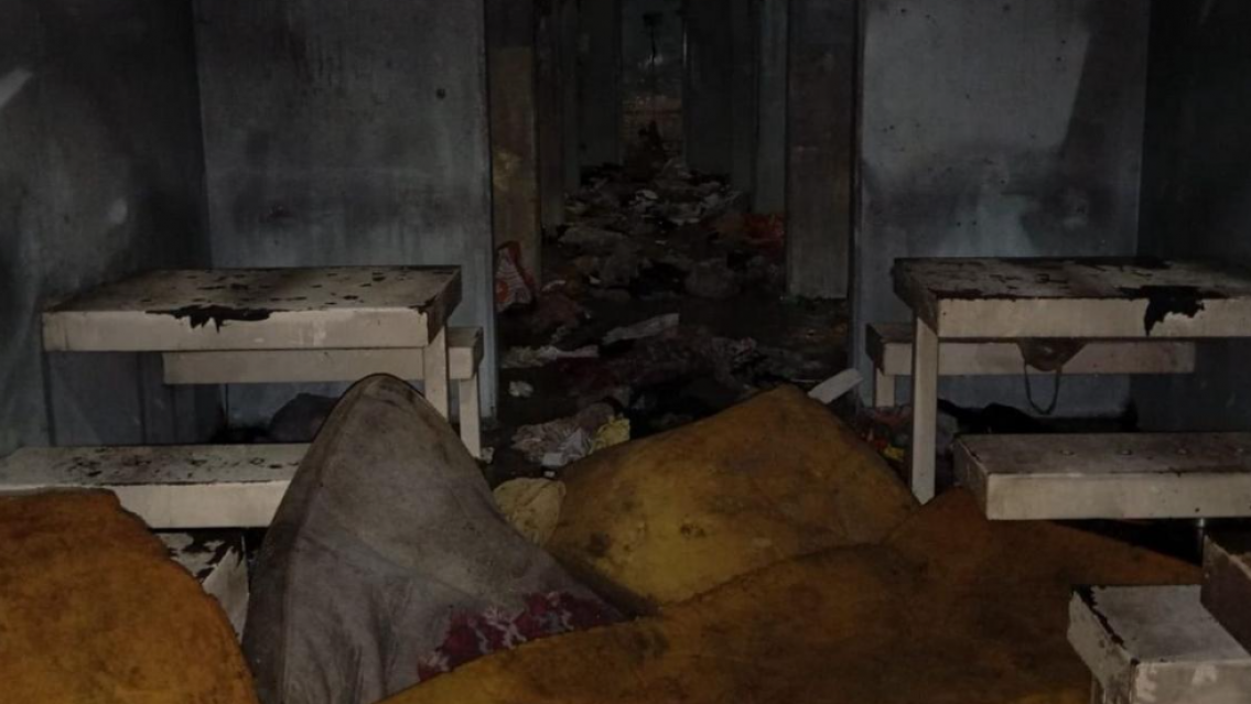 "Basta de requisas": presos juje�os empezaron a prender colchones y terminaron heridos