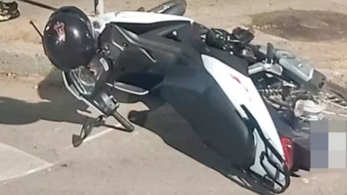 Juje�o choc� contra un �rbol y ahora lucha por su vida: cadenas de oraci�n 