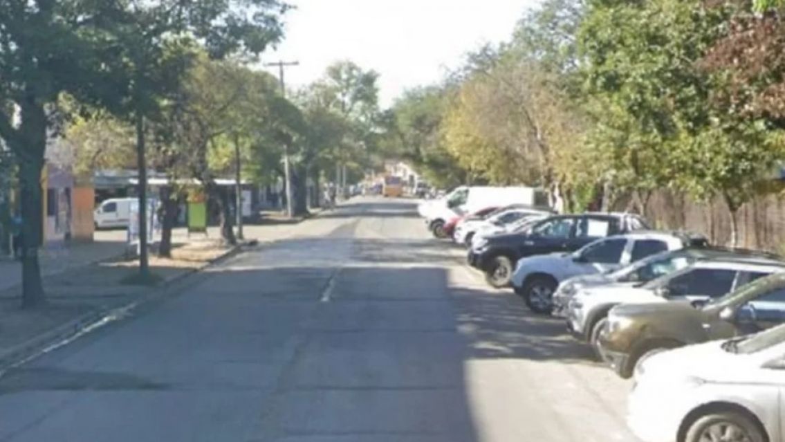 Patota golpeó ferozmente y robó a un hombre en barrio Gorriti