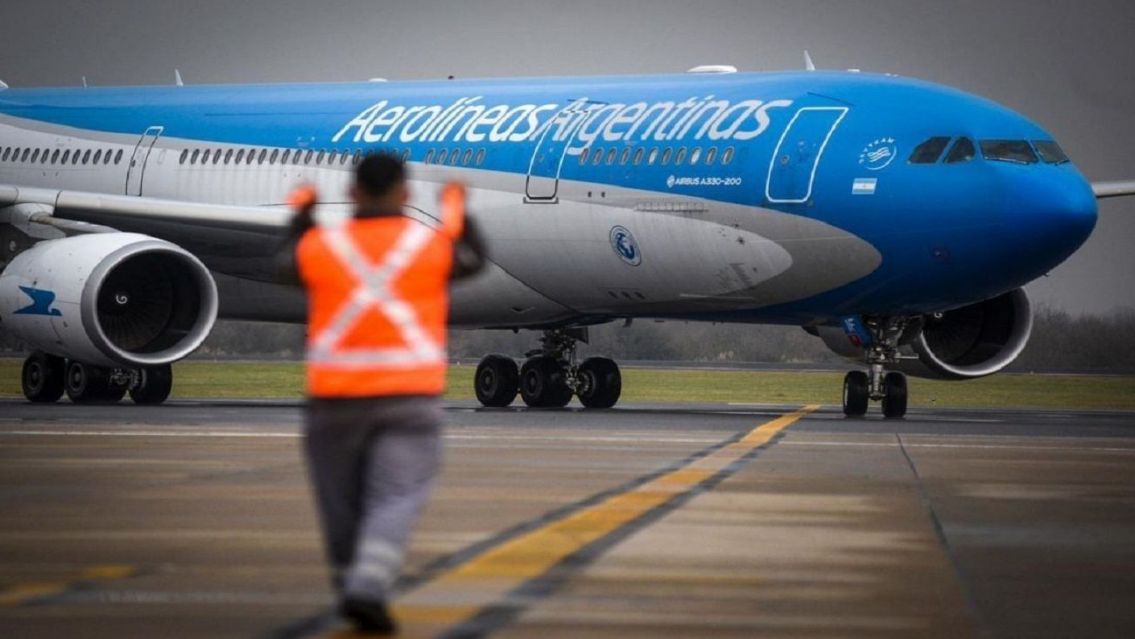 "Ahora te tratan bien", viaj� en Aerol�neas Argentinas y cont� como cambi� el trato