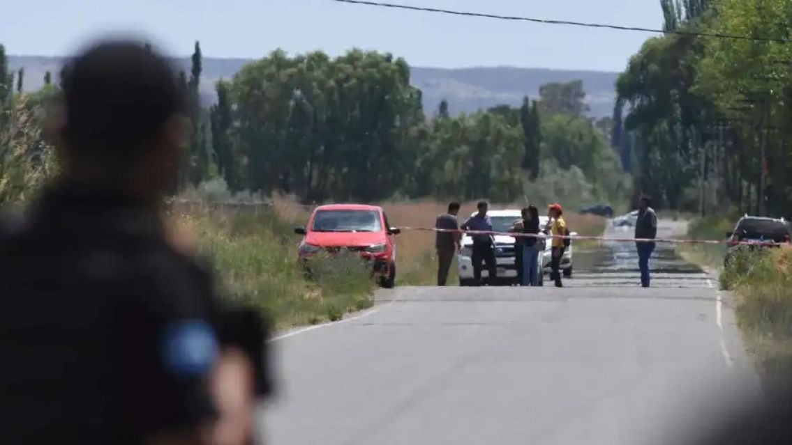 Encontraron sin vida a dos hombres dentro de un auto: los terribles detalles