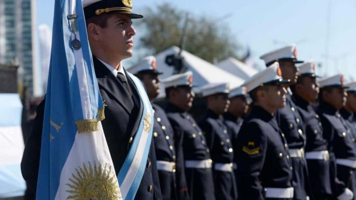 [ATENCI�N] Conoc� cu�nto pagan en la Armada Argentina: millonarios sueldos