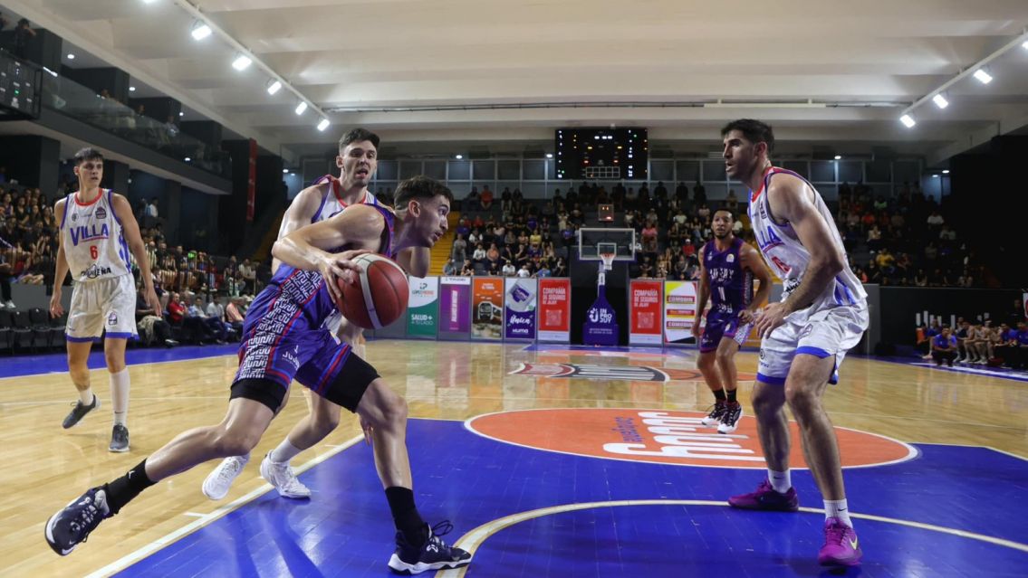 Jujuy B�squet arras� a Villa San Mart�n y festej� con contundencia en casa