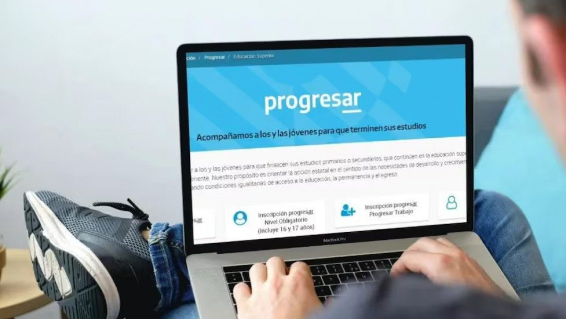 Becas Progresar en la era Javier Milei: se paga en diciembre