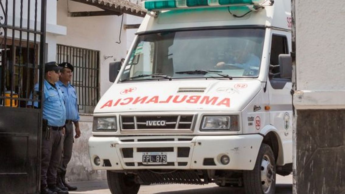 Brutal ataque a preso salte�o: lo agarraron entre varios en la ducha