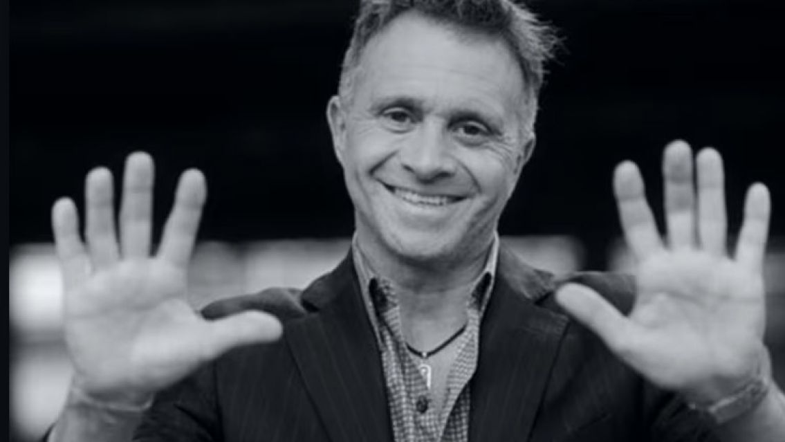 El �ltimo adi�s de Lapeg�e en TN: lloraron todos