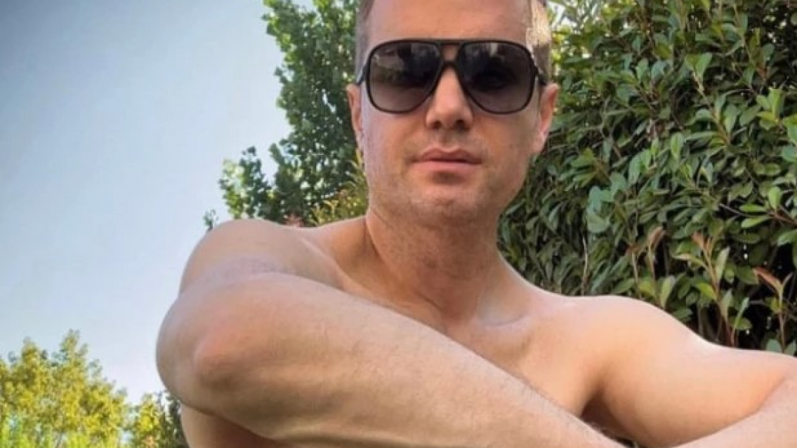 A días de que empiece Gran Hermano, Santiago Del Moro blanqueó a su pareja