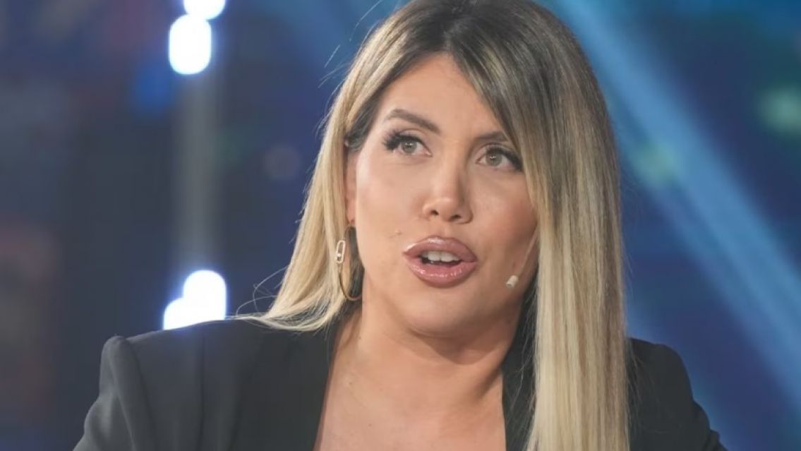 "A la China la tuve regalada": Wanda Nara mostr� los chats con Icardi