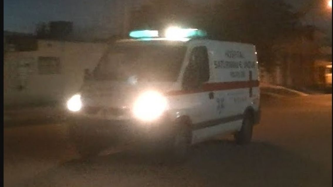 Entr� a robar a una casa y al salir sufri� un grave accidente: qued� internado
