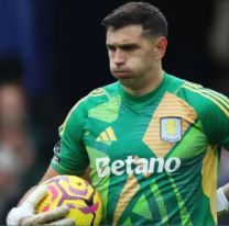 Se fracturó el Dibu Martínez: cuántas fechas se podría perder