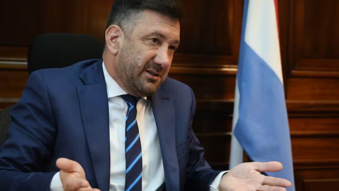 El senador nacional Edgardo Kueider no puede justificar los 200 mil dólares que tenía en efectivo