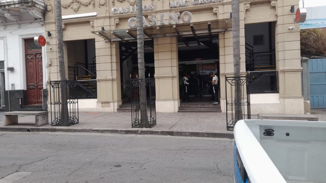 [URGENTE] Encuentran un muerto en un casino de Jujuy tras un feroz tiroteo