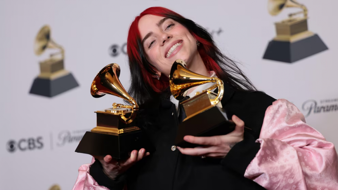 Billie Eilish habl� de su adicci�n: "intento dejarlas"