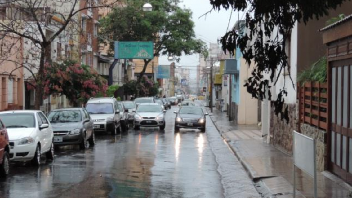 Domingo fresco y lluvioso en Jujuy: máxima de 17 grados