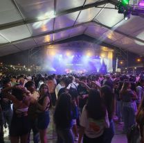 Polémica por las anécdotas de los egresados durante la Cena Blanca