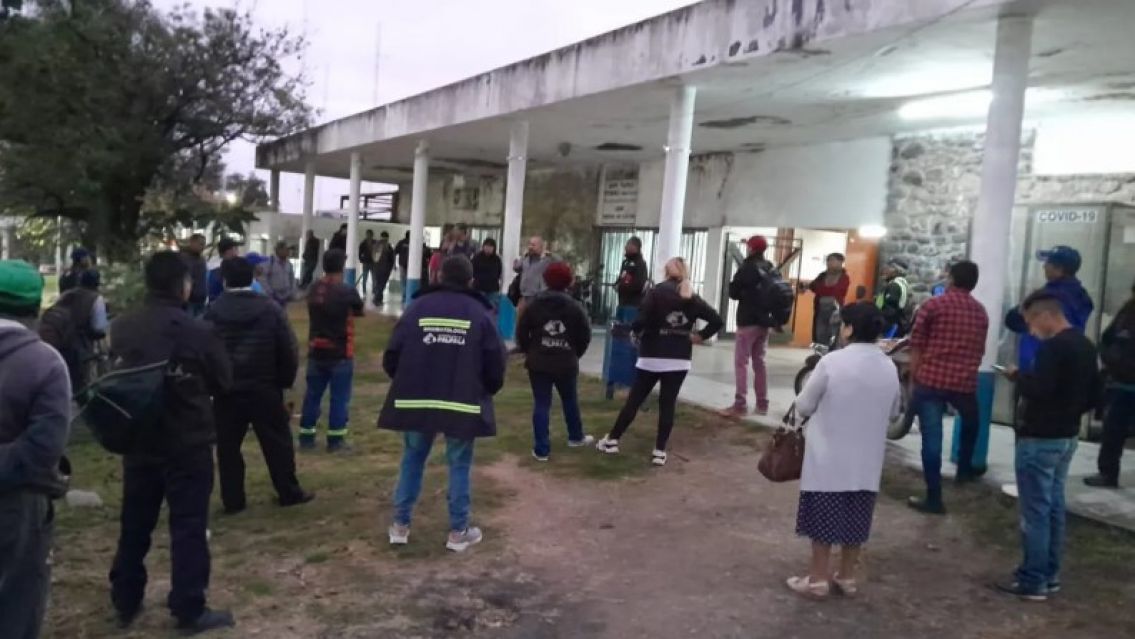 Paro total en municipios juje�os: reclaman mejoras en los sueldos