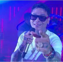 Atacaron a Uriel Lozano en pleno show rom&aacute;ntico: era el marido de una fan