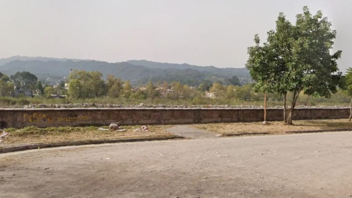 Jujeño se machó, se durmió y cayó 5 metros por el Río Grande