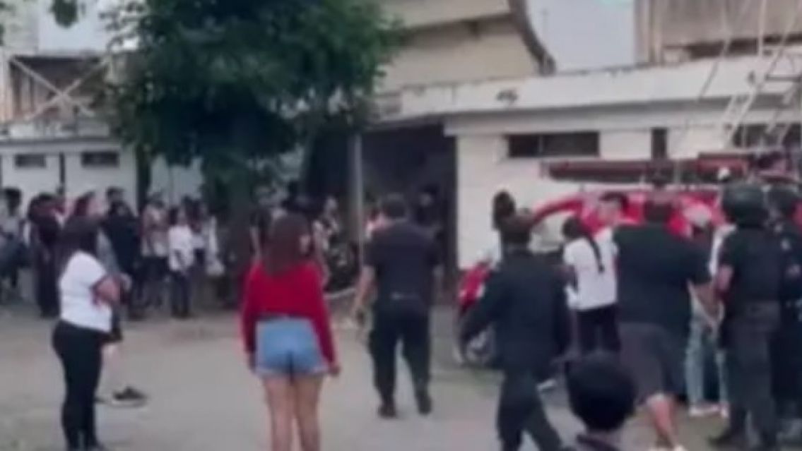 Palpal�: apartaron a polic�as por el brutal enfrentamiento con Talleres de Perico