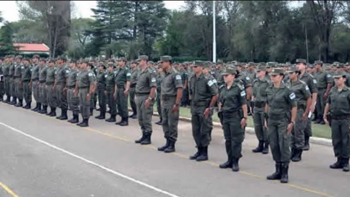 Vuelve el Servicio C�vico en Argentina: para chicos de 18 a 24 a�os