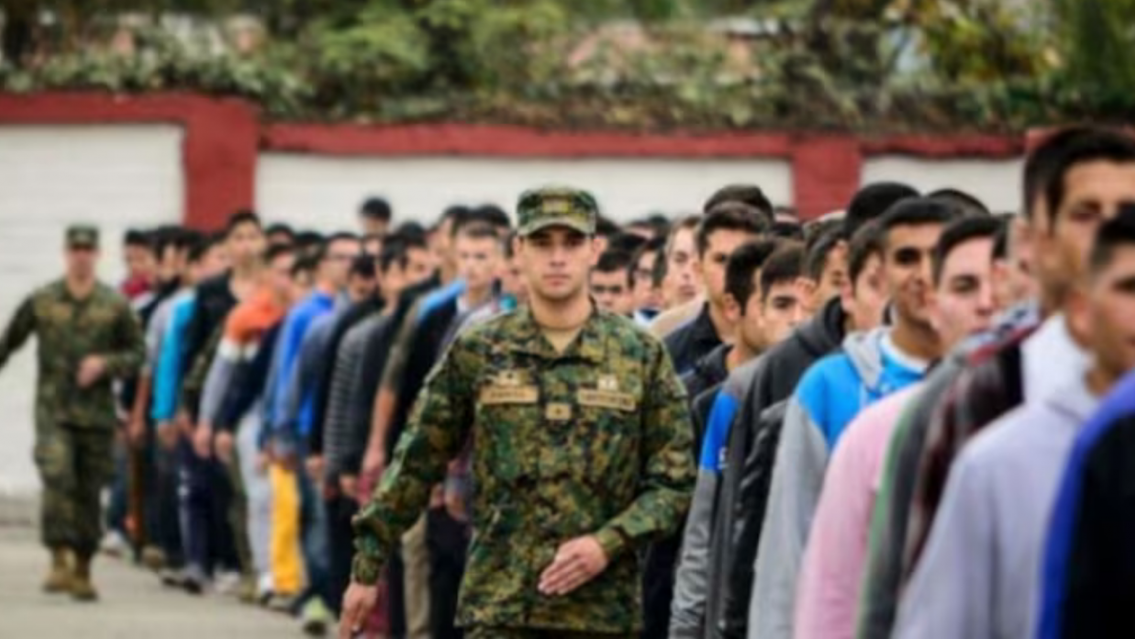 Vuelve la "colimba" al pa�s para j�venes que no trabajen ni estudien: c�mo funcionar�