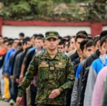 Vuelve la "colimba" al pa&iacute;s para j&oacute;venes que no trabajen ni estudien: c&oacute;mo funcionar&aacute;