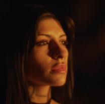 Al borde de las l&aacute;grimas, Cazzu responde a Chistian Nodal y a &Aacute;ngela Aguilar