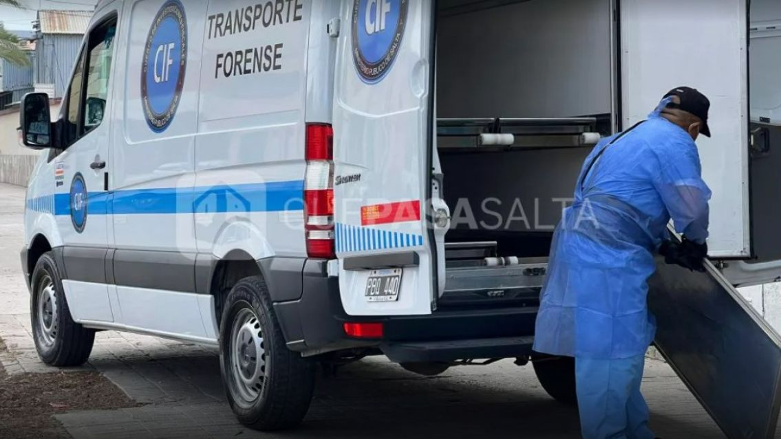 [URGENTE] Navidad de terror: hombre se cay� del octavo piso y muri�