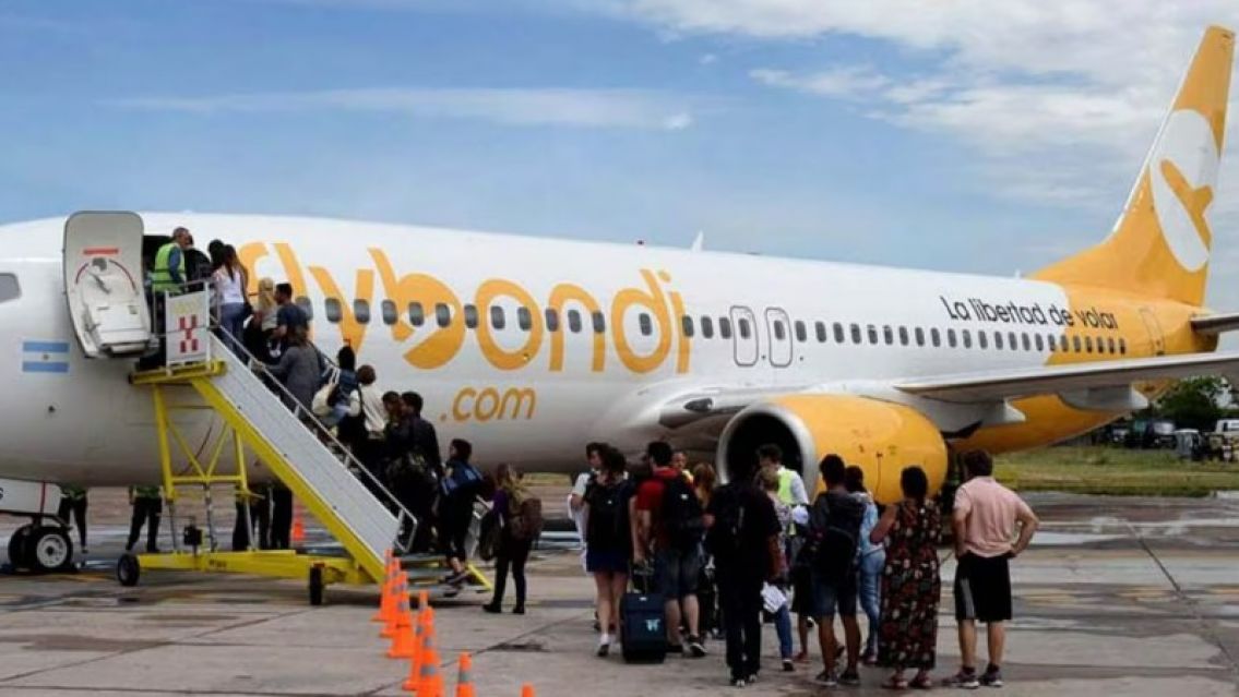 Flybondi reprogram� 71 vuelos antes de Navidad y hay m�s de 13 mil pasajeros afectados