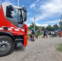 M&aacute;s de 12 camiones cisternas llevan agua a los barrios de Jujuy: &iquest;D&oacute;nde est&aacute;n? 