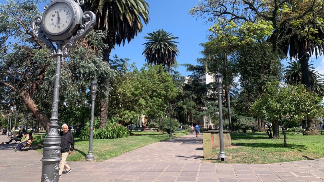 ¿Se viene el agua? Parece que se larga fuerte esta tarde