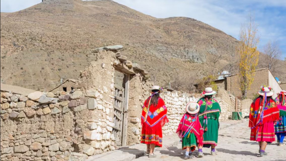 Seis imputados por la construcci�n de una escuela en un sitio arqueol�gico