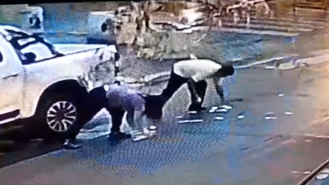 �Se la encontraron o se la robaron? Es mucha plata HAY VIDEO