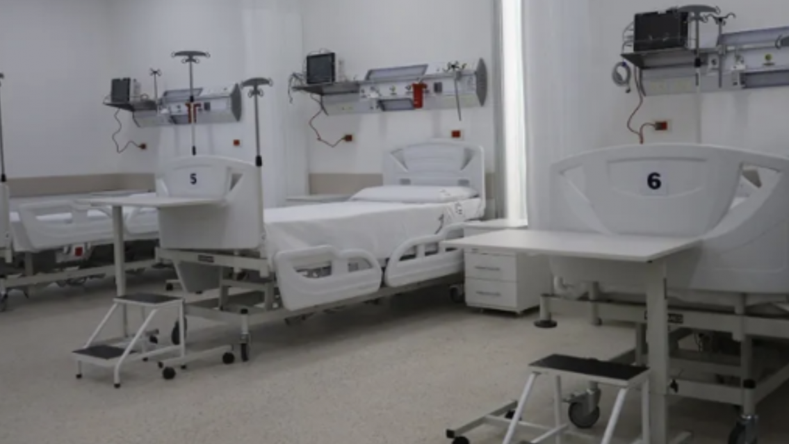 Expectativa por el cobro a extranjeros en la Salud Pública